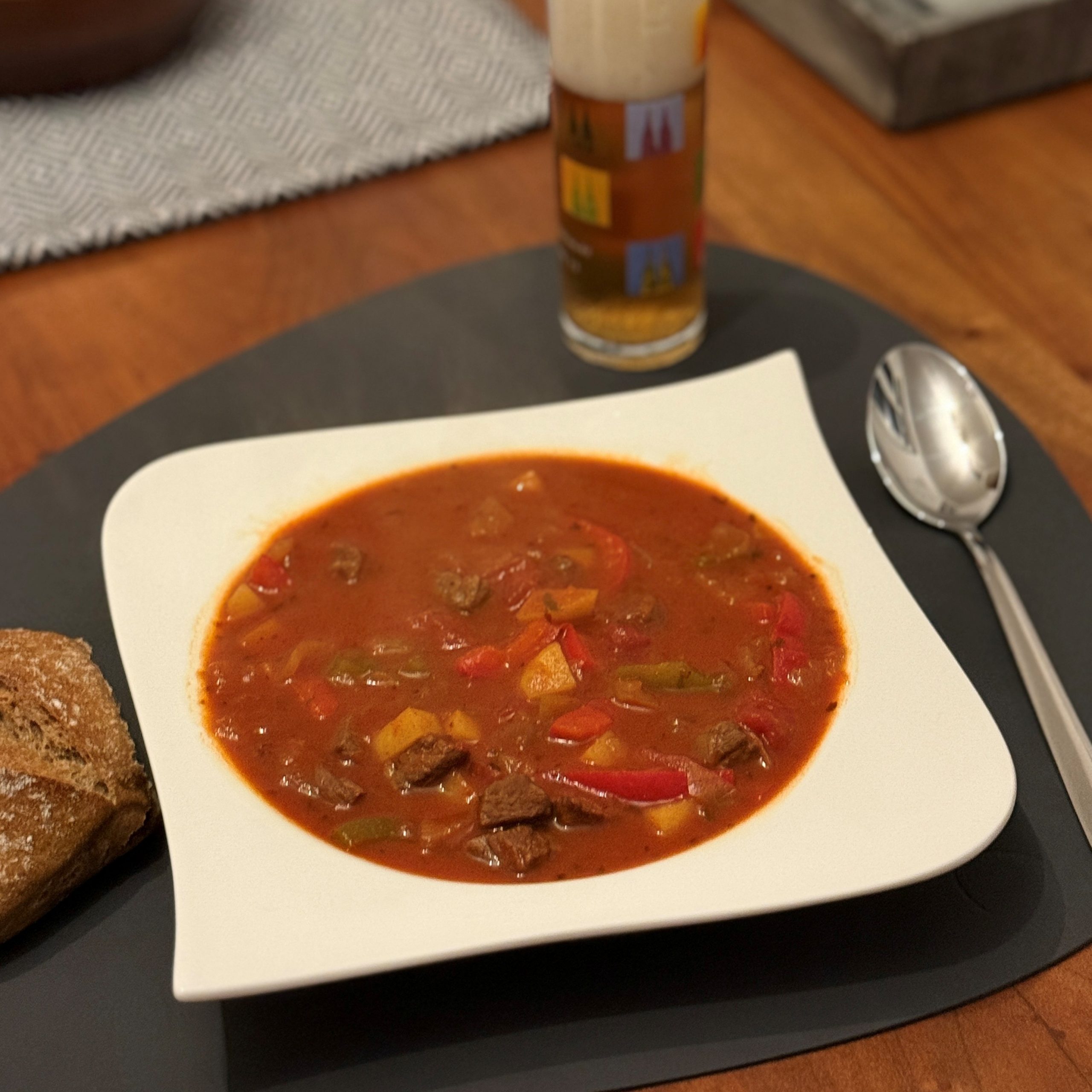 Gulaschsuppe