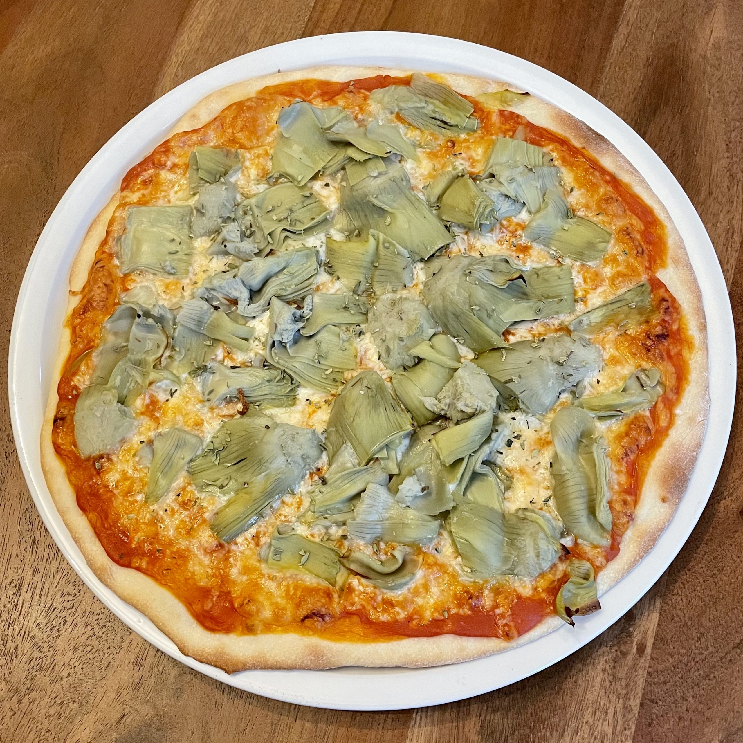 Pizza – auf dem Pizzastein gebacken